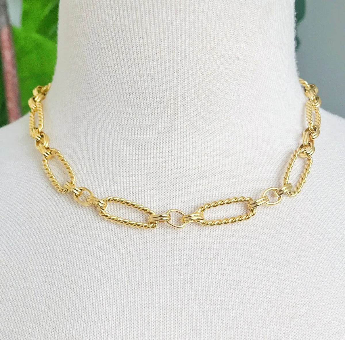 Cable Link Chain Necklace